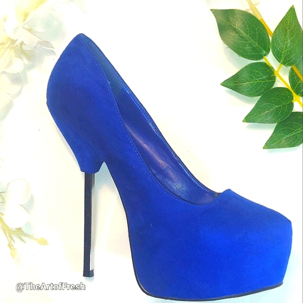Quipid Blue Velvet Platform Heels